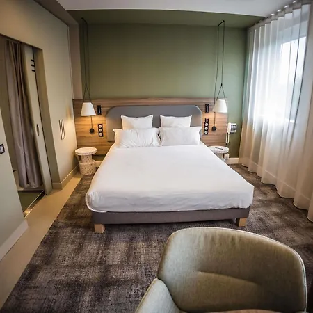 Novotel Suites Rouen Normandie-3